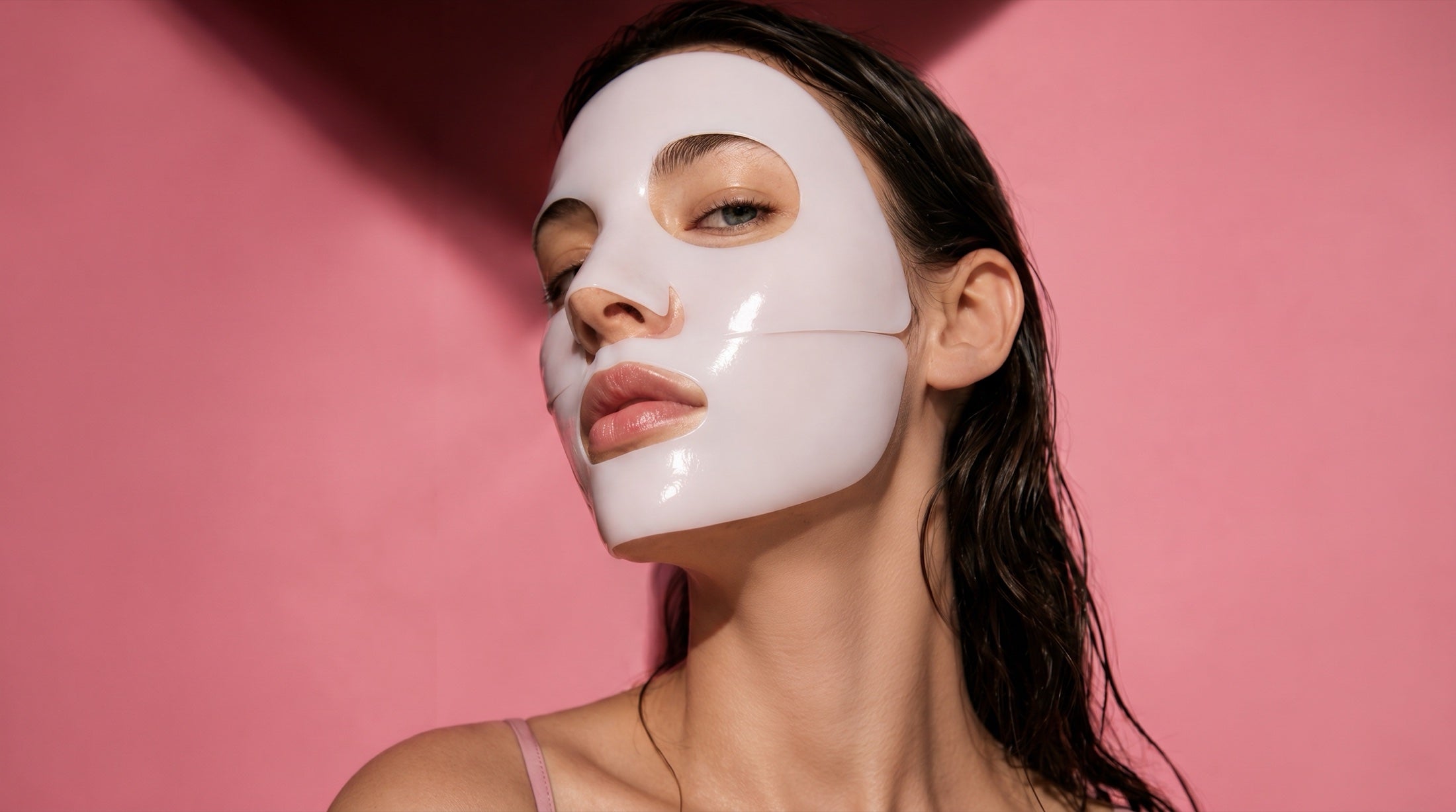 Korena Collagen+ Glow Renewal Mask worn